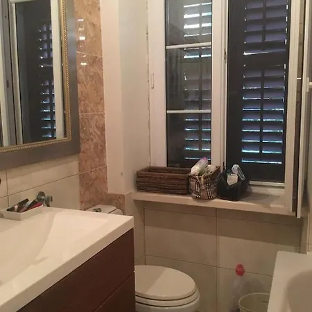 Lana Beachfront Lägenhet Sumpetar