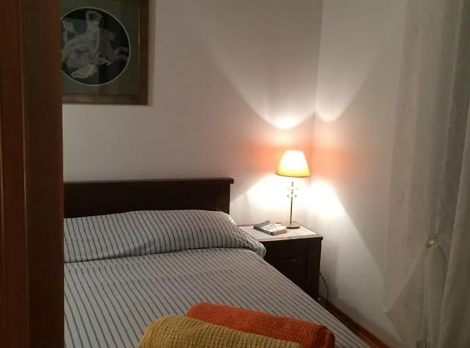 Apartamento Lana Beachfront Sumpetar
